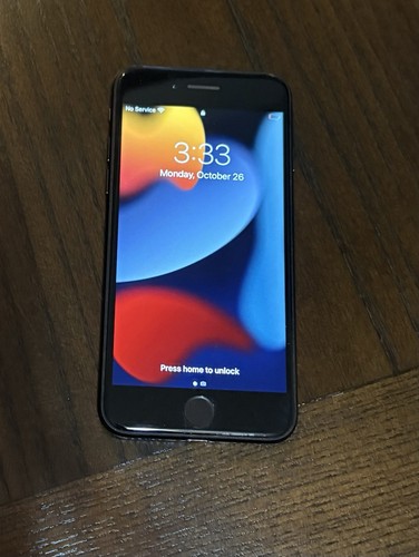 Apple iphone 32gb black - 7,