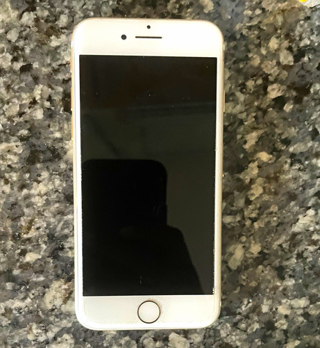 Apple iphone 64gb gold 7in - 64gb,